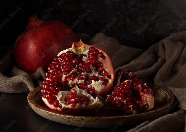 Premium Bhagwa pomegranate export quality from Nashik Maharashtra — Triune Trades